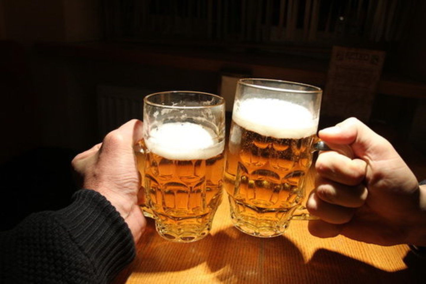 Siūloma apriboti prekybos alkoholiu laiką šešiose Kauno kavinėse ir baruose.
