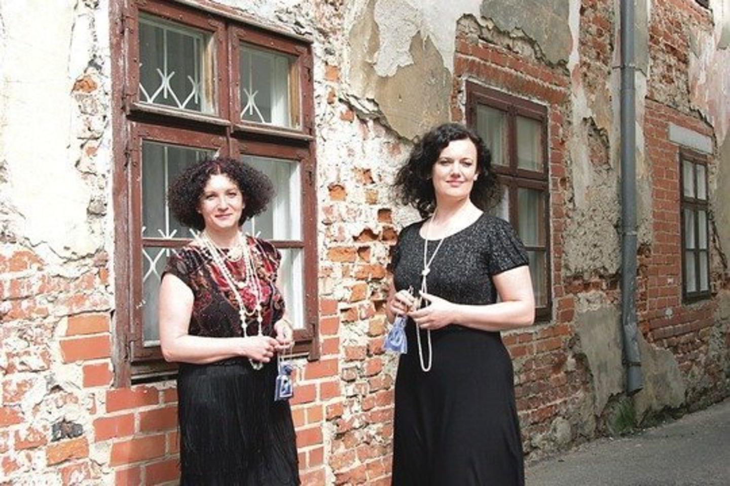 Senus Kauno kvapus D.Mikuckaitė (kairėje) ir I.Karalavičienė pristatė muziejuje.