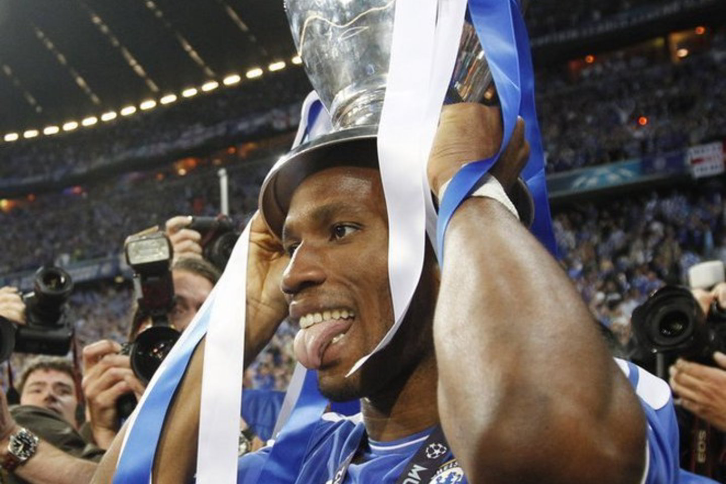 Po triumfo Čempionų lygoje D.Drogba pranešė komandos draugams, kad paliks „Chelsea“ ekipą.