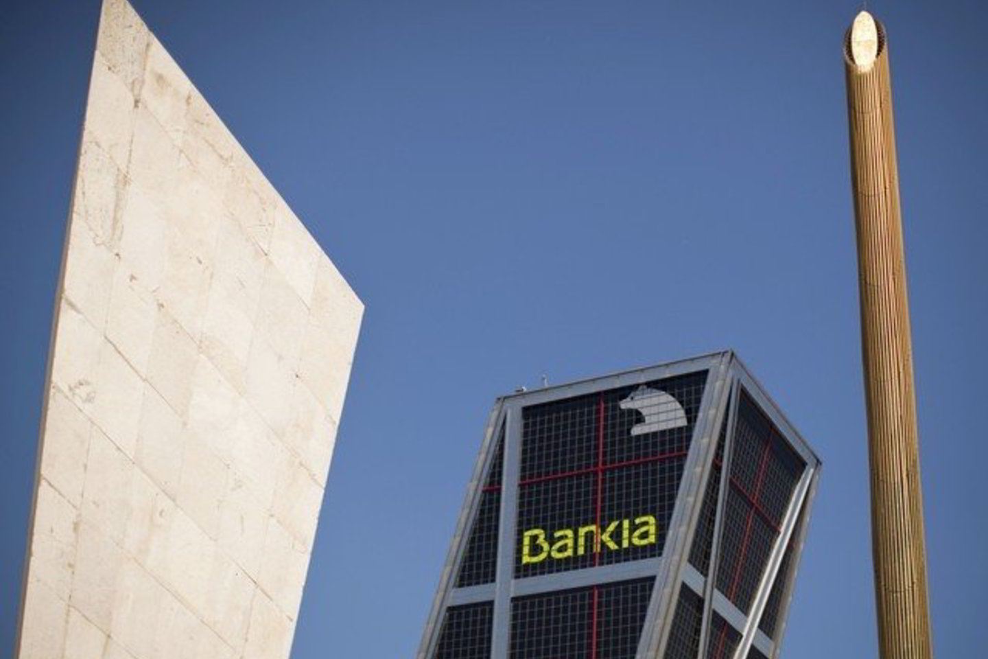 Ispanijos vyriausybė tarptautinėms auditorių kompanijoms „Roland Berger“ ir „Oliver Wyman“ patikėjo patikrinti šalies bankų būklę.