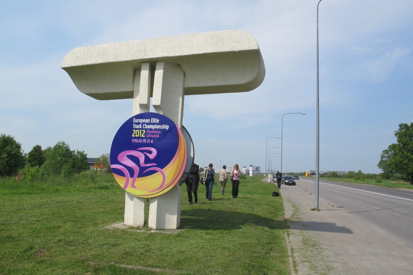 Prie visų įvažiavimų į Panevėžį bus įrengti tokie dviračių čempionatą pristatantys stendai.