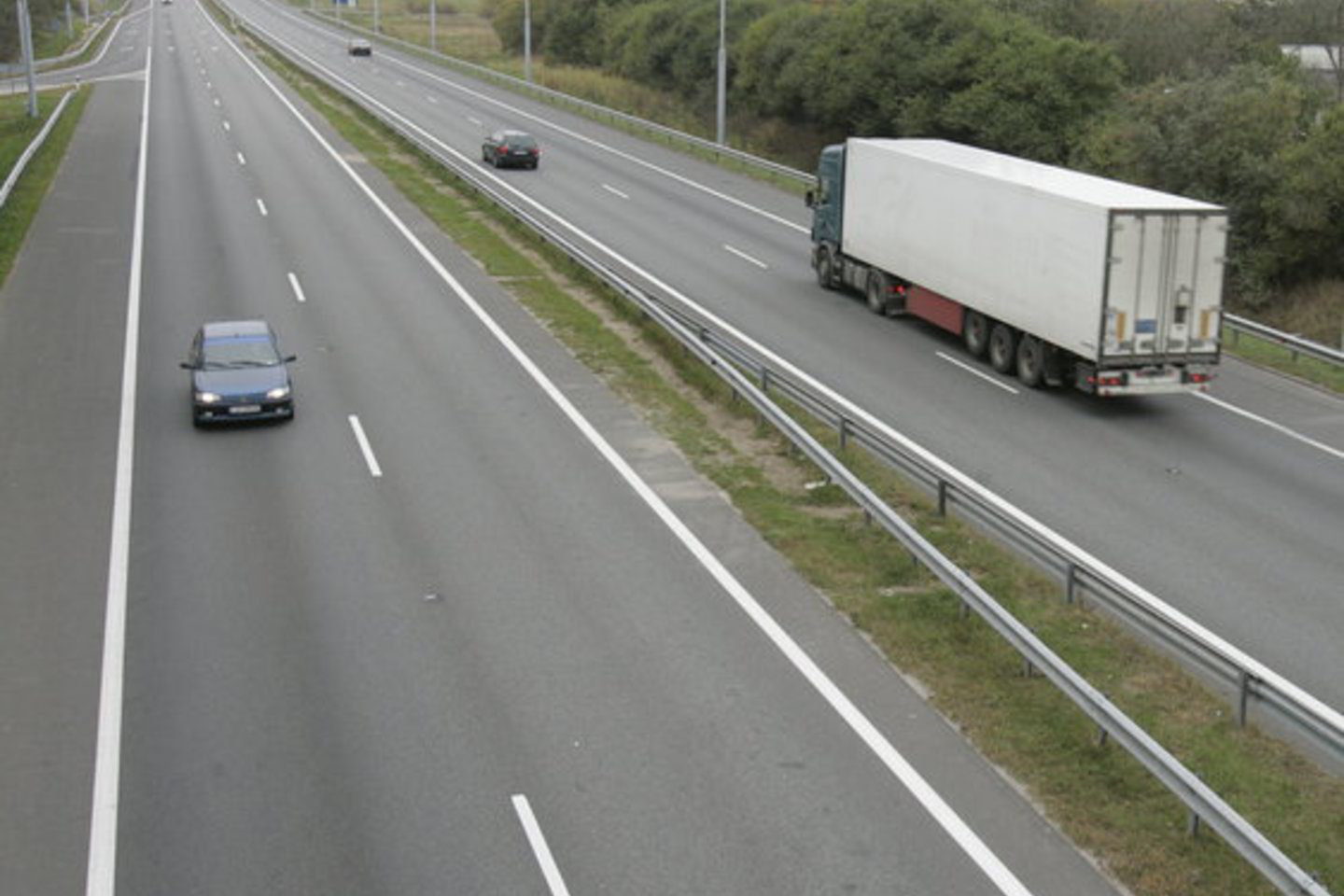 Per kelerius metus rengiamasi visiškai atnaujinti magistralės ruožą tarp 94 ir 107 km, jame įrengiant papildomas eismo juostas, rekonstruojant ir pastatant naujas sankryžas, tiltus, viadukus ir tunelius.