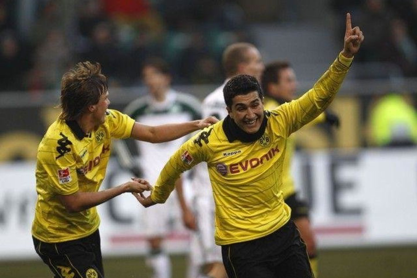Nors sklido kalbos, kad "Real" sunkiai vietą randantis N.Sahinas gali grįžti į Dortmundo "Borussia" ekipą, pats žaidėjas tikina neketinąs palikti Madrido