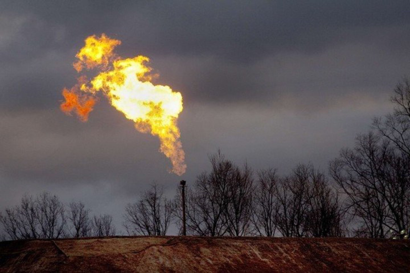 Rusijos dujų koncernas „Gazprom“ prognozuoja, kad dujų gavyba 2012 metais sumažės 1 procentu.