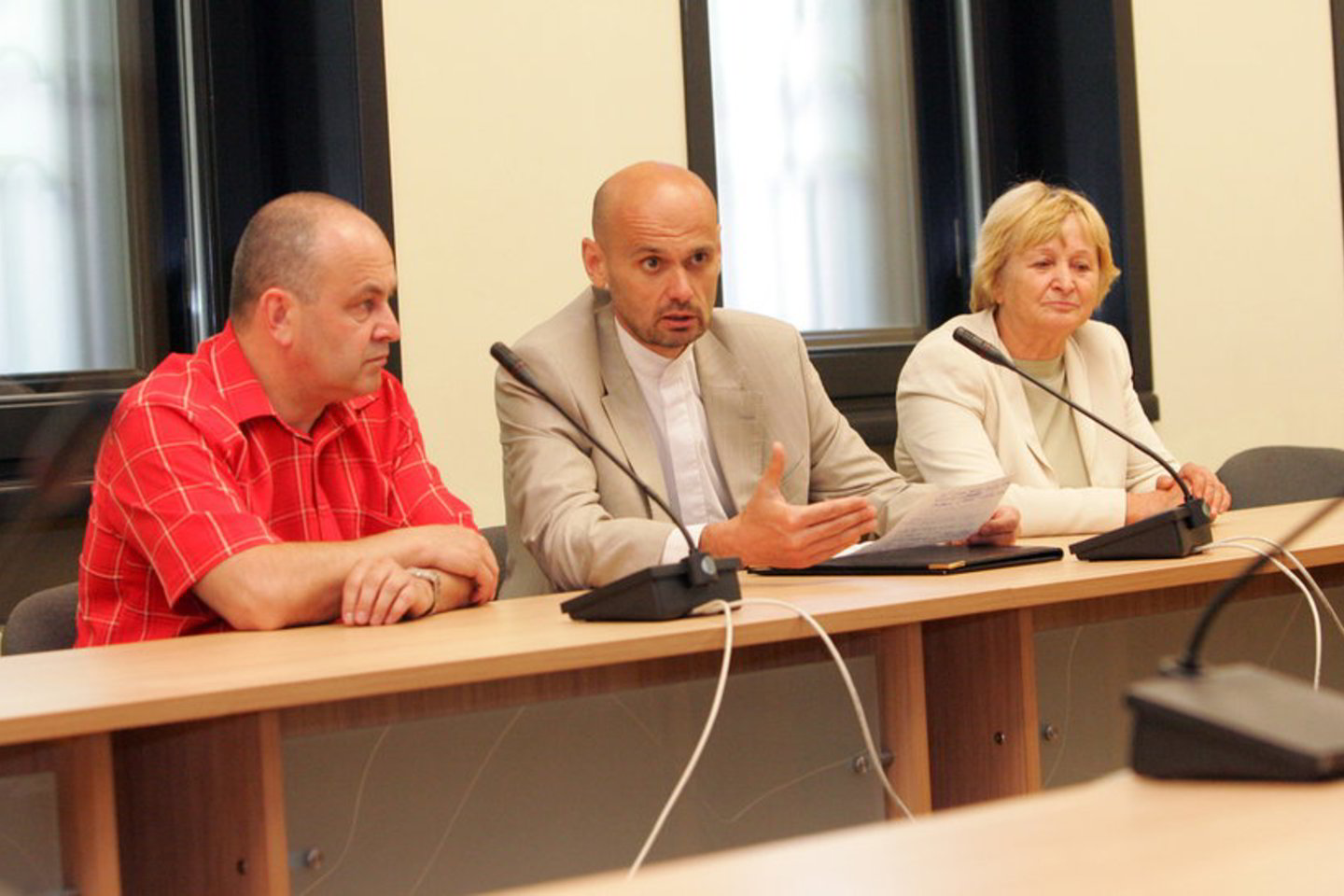 Opozicijos atstovai (iš kairės) A. Orlauskas, G. Labanauskas ir A. Medvedevienė tvirtino, kad Kauno valdžia nebekontroliuoja situacjos miste ir švaisto lėšas.