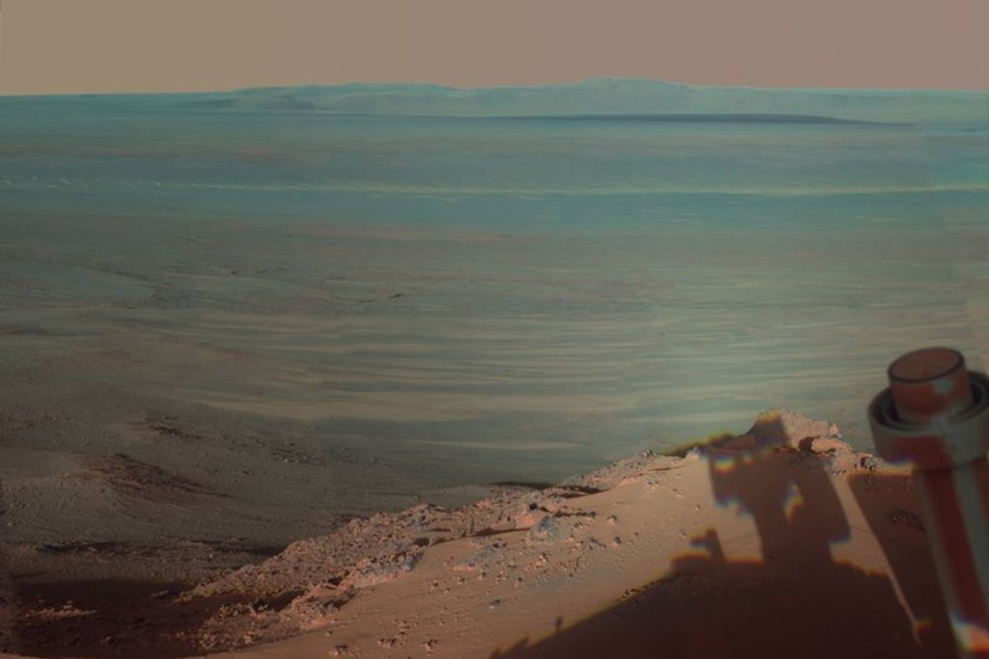 Šią nuotrauką „Opportunity" padarė savo misijos Marse 2888-ąją dieną – kovo 9-ąją.