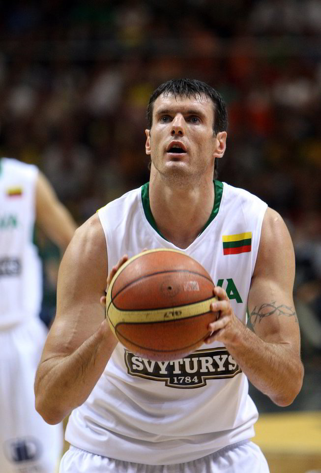 Rezultatyviausiai nugalėtojų gretose žaidęs Kšyštofas Lavrinovičius per 29 minutes įmetė 19 taškų, sugriebė 8 kamuolius, atliko 2 rezultatyvius perdavimus ir kartą prasižengė.
