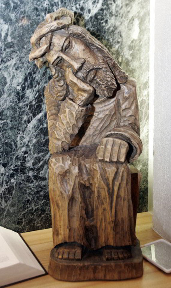 Su begaline šiluma ji visada kalbėjo apie dievukus: rūpintojėlius, jurgius, izidorius, apie agotas ir marijas.