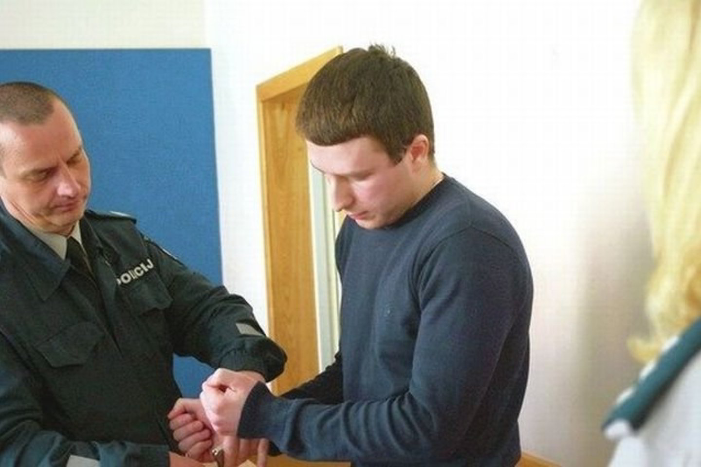 Žiauriu kambario draugo nužudymu kaltinamas buvęs studentas G.Džikia Panevėžio teisme davė parodymus.