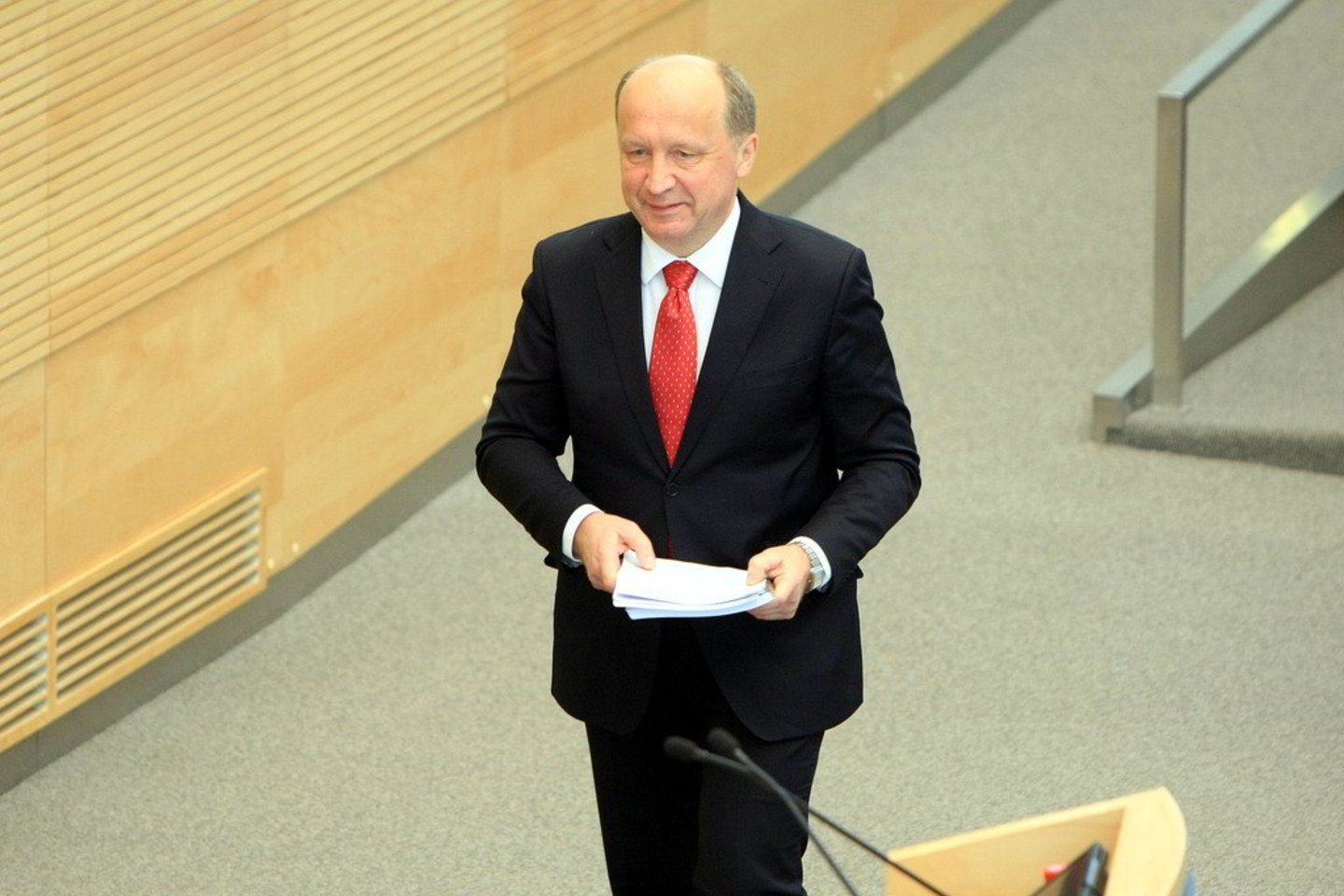 Anot A. Kubiliaus, svarbu nestabdyti Visagino atominės elektrinės juridinių procedūrų.