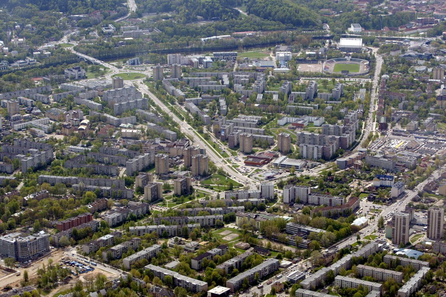 Savivaldybė ketina renovuoti pusšimčio daugiabučių namų kvartalą Žirmūnuose.