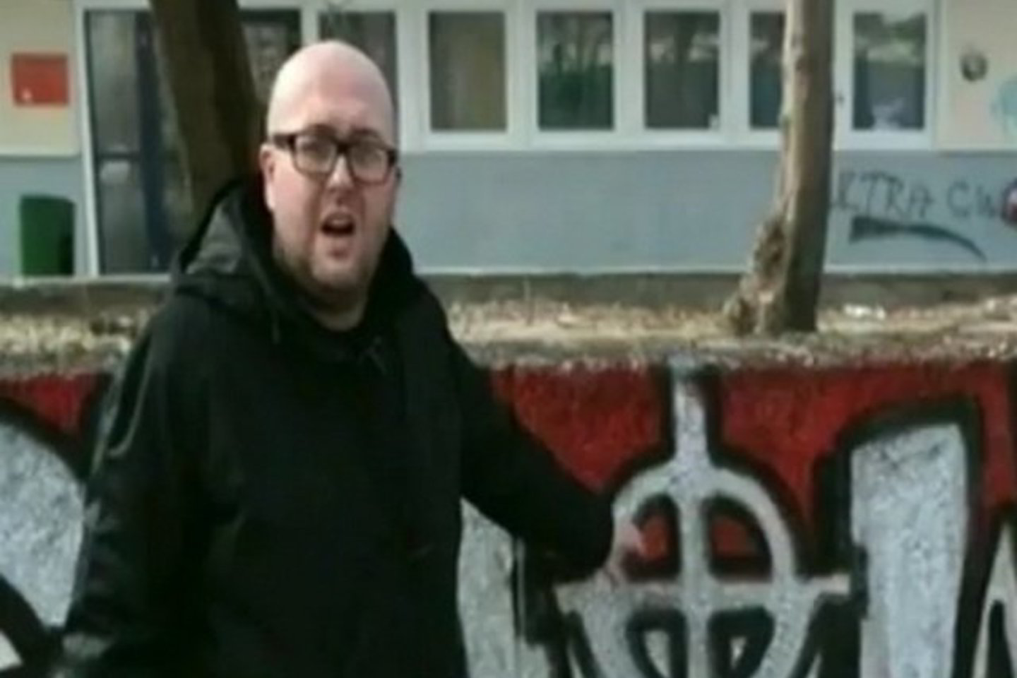 BBC laidoje demonstruojami Ukrainai ir Lenkijai garbės nedarantys vaizdai.