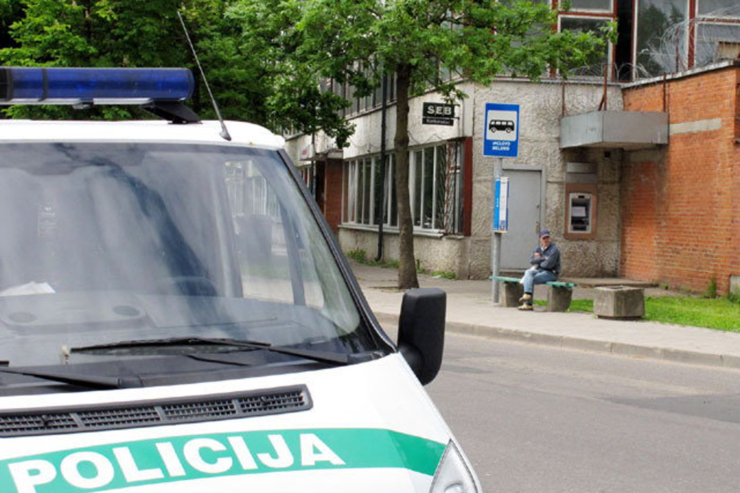 Dėl pasikėsinimo įvykdyti vagystę pradėtas ikiteiminis tyrimas.