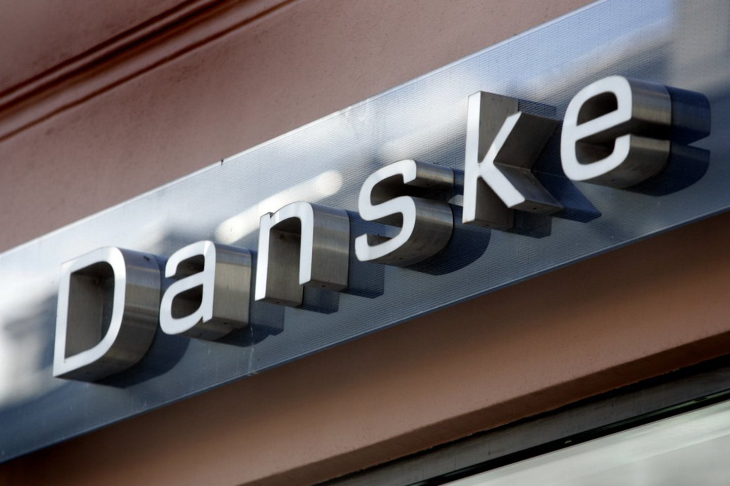 Bankininkai teigia nesuprantantys labai neigiamo reitingų agentūros vertinimo.