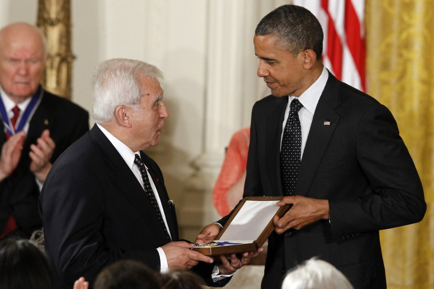 B. Obama antradienį Antrojo pasaulinio karo laikų nacių įstaigą žydams naikinti pavadino „lenkų mirties stovykla“.