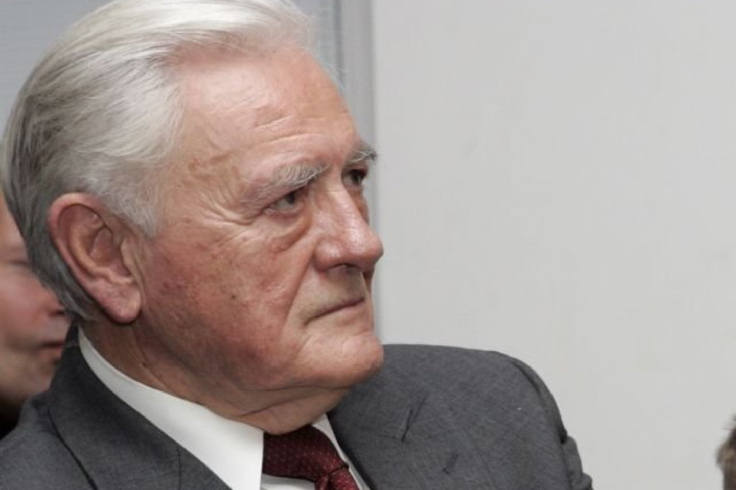 V. Adamkus tikino, kad Lietuvą ir Gruziją vienija kūrybingas jaunimas, siekiantis pažinti ir tobulėti.