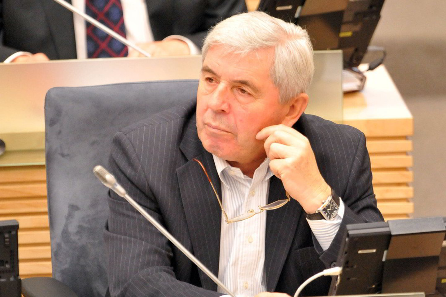 J. Karosas į Seimą buvo išrinktas vienmandatėje Lazdijų-Druskininkų apygardoje.