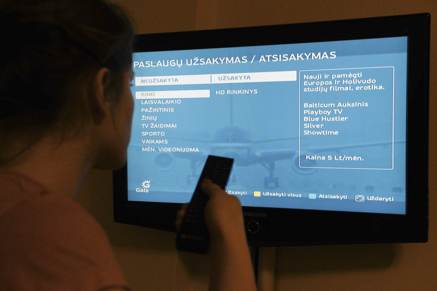 Kabelinių televizijų žiūrovus reikia nuolat raminti, kad jiems nereikia „sukti galvos“, nes analoginė televizija kabeliais po spalio 29 dienos bus rodoma, kaip įprasta.