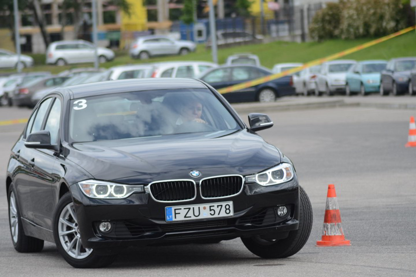 Lenktynės žiūrovams suteikė adrenalino.