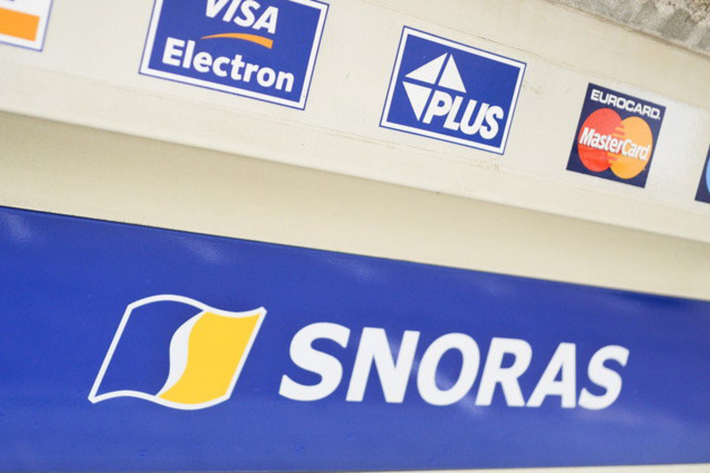 Smulkieji akcininkai, kurių turimos „Snoro“ akcijos 2011 metų lapkritį buvo nacionalizuotos, šių nuostolių negali įtraukti į 2011 metų pajamų deklaraciją ir taip susimažinti mokėtino pajamų mokesčio.