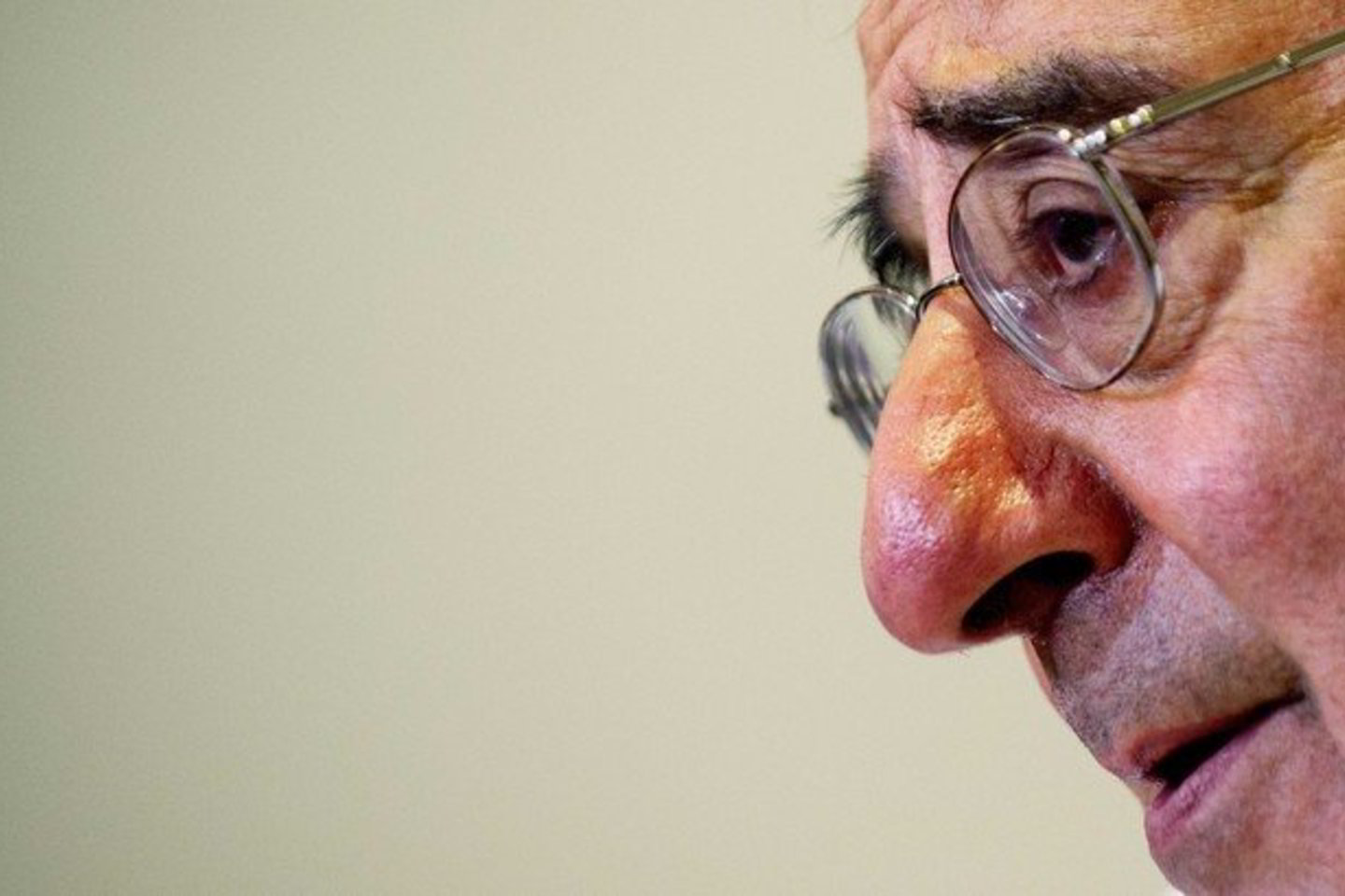 L. Panetta atkreipė dėmesį į pastaruoju metu stebimą smurto šoktelėjimą.