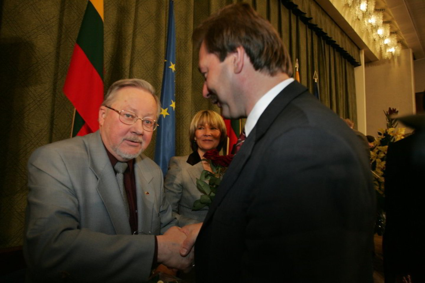 V. Lansbergis stebisi, kad vienu metu atrodęs kaip nurašytas politikas V. Uspaskichas vėl yra remiamas įvairiuose sluoksniuose.