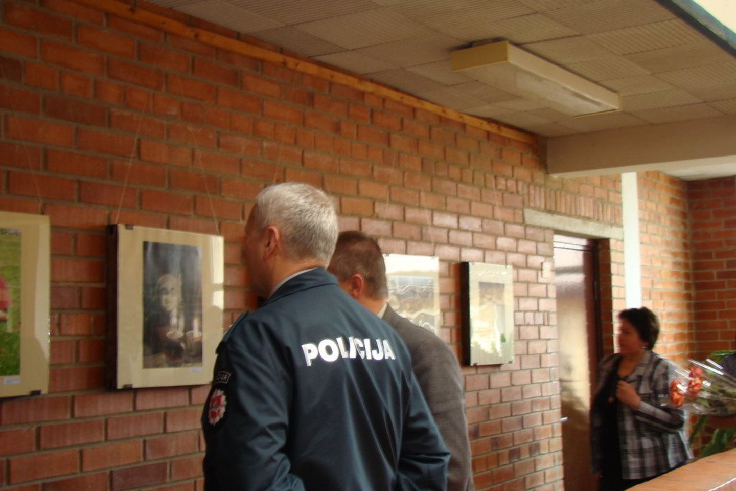 Šiauliuose atidaryta policijos pareigūnų fotografijų paroda.