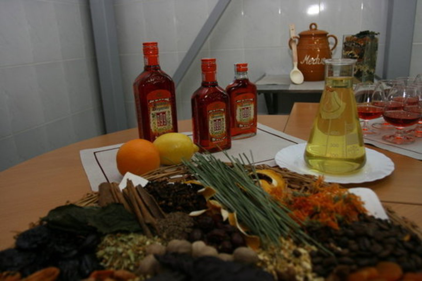 Vieną dieną vartotojas susidurs su jam mielų pavadinimų išniekinimu. Pavyzdžiui, turės siurbtelėti supaprastinto gėrimo „vodka three nine”.