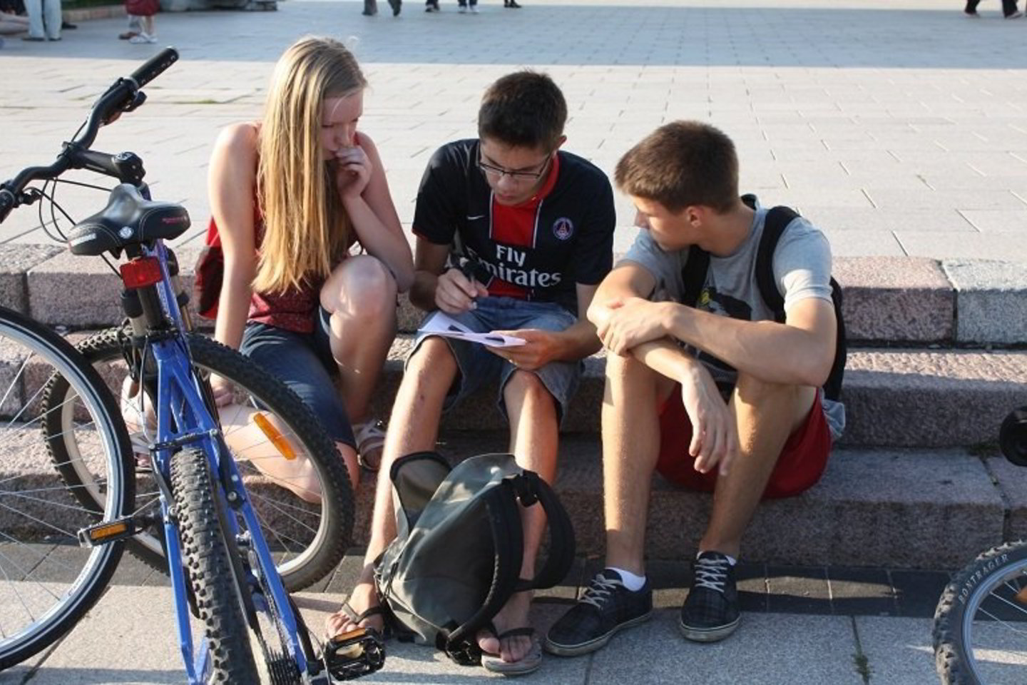 „Velo Orient 2012“ – tai žaidimų ciklas, kuriame laukiami tiek vyresnio amžiaus, bet daugiau žinių apie sostinę turintys dviratininkai, tiek jaunatviško entuziazmo kupini moksleiviai ar studentai.
