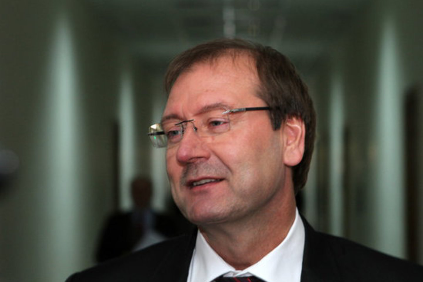 V. Uspaskichas teisme bylinėjasi su Europos Parlamentu (EP), siekdamas atgauti EP jam panaikintą teisinę neliečiamybę.