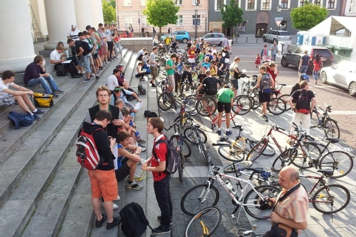 Vilniuje įvyko pirmasis orientacinių žaidimų dviračiais „Velo Orient 2012“ etapas.