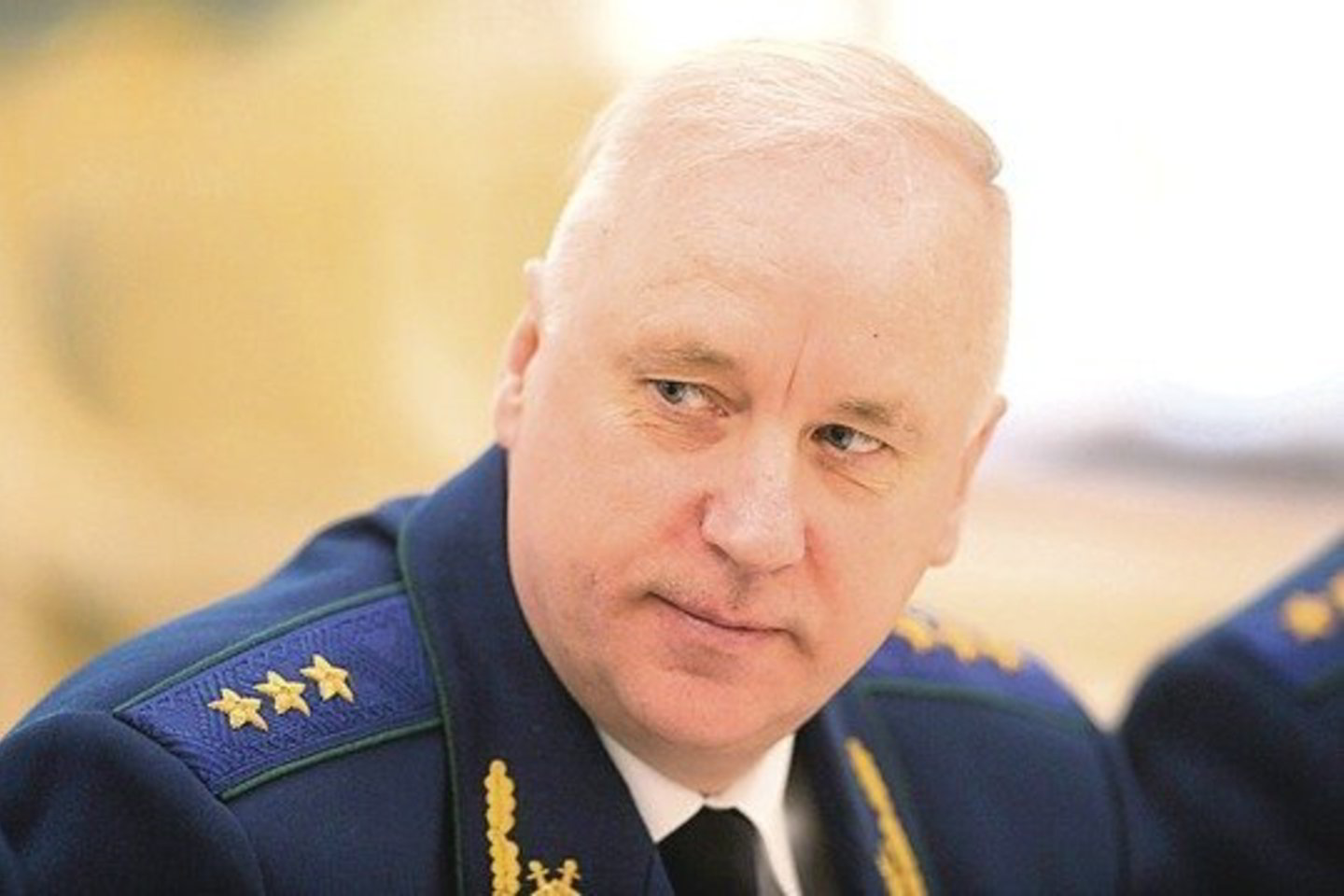 Žurnalistų tvirtinimu, A. Bastrykinas peržengė bet kokias ribas, o tyrėjas tikina nieko bloga nepadaręs.