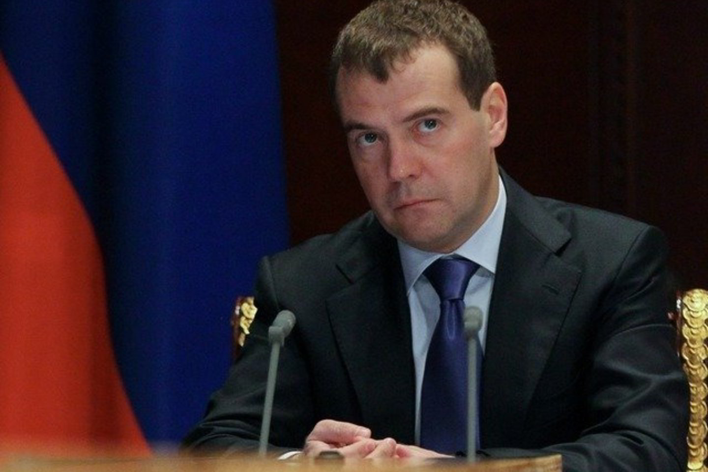 D. Medvedevas pareiškė, kad ne tik tilto griūtį, bet ir kitas avarijas būtina kuo greičiau ištirti.