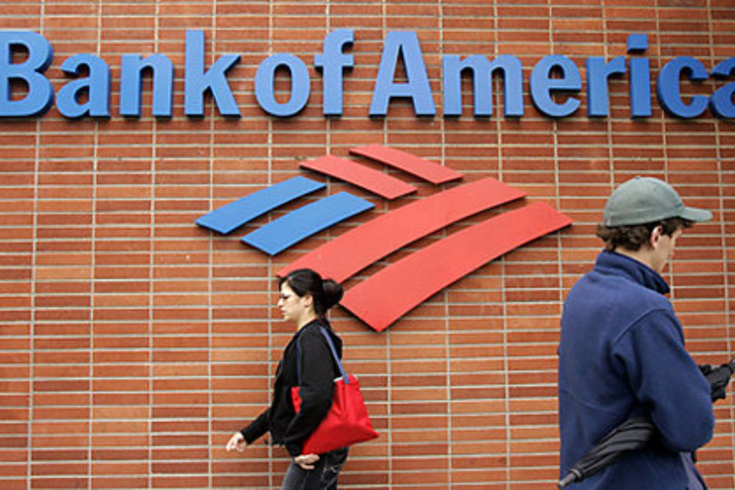 Šveicarijos bankas „Julius Baer“ pradėjo derybas dėl „Merril Lynch“ verslo įsigijimo iš „Bank of America“