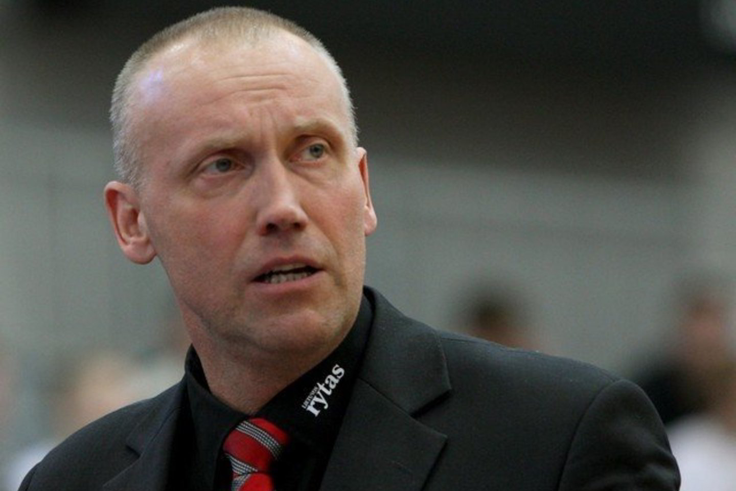 R. Kurtinaitis 2009 metais su Vilniaus „Lietuvos ryto“ komanda iškovojo Europos taurės trofėjų.