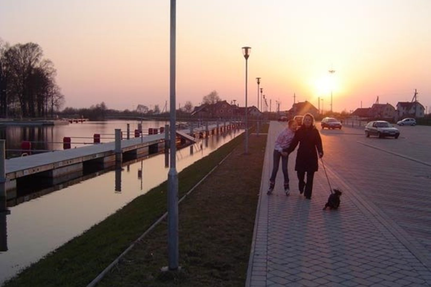 Saulėlydis Šilutės mažųjų laivų uoste.