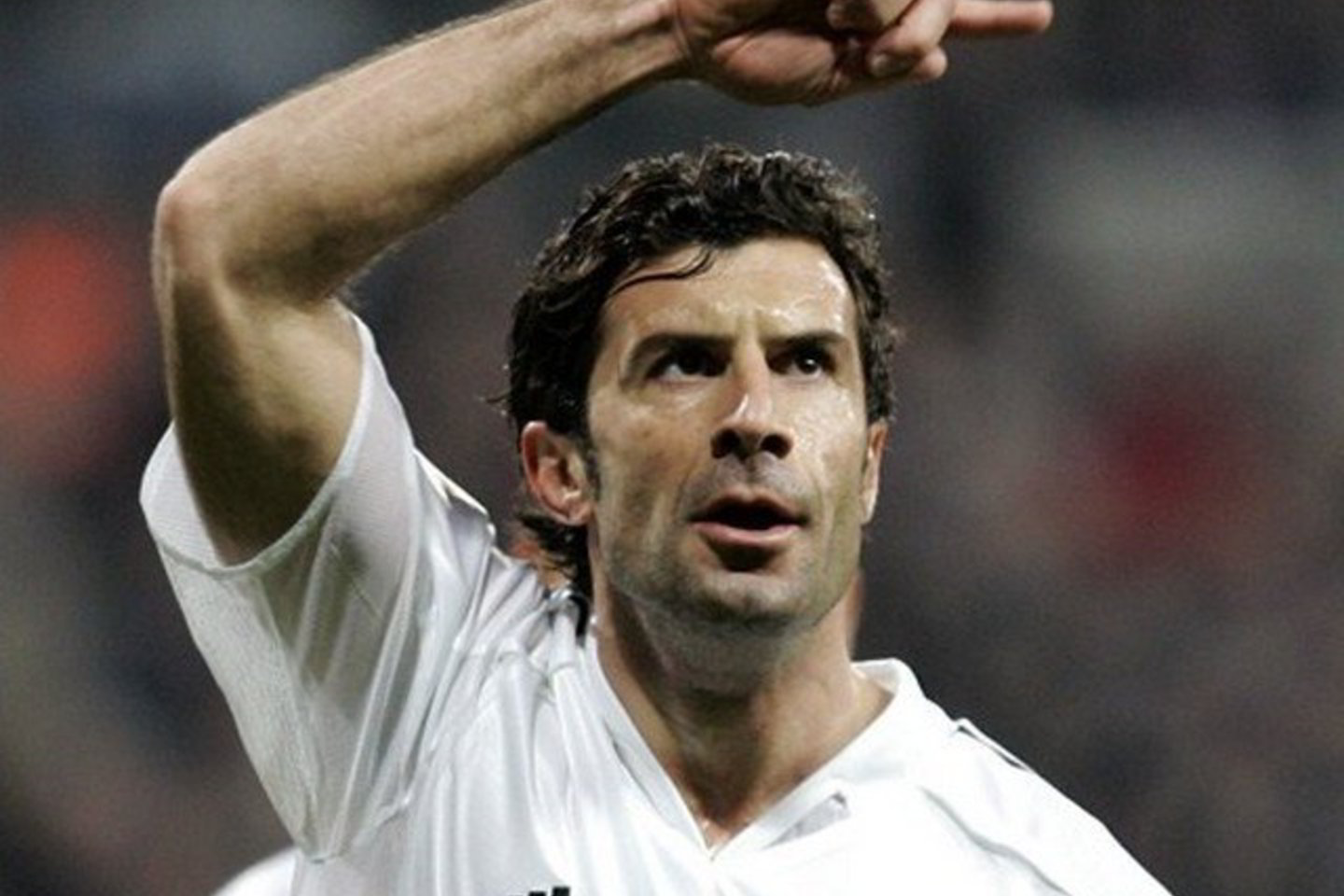Didžiausios L. Figo šlovės valanda turėjo išmušti per Portugalijoje vykusį 2004 metų Europos čempionatą.