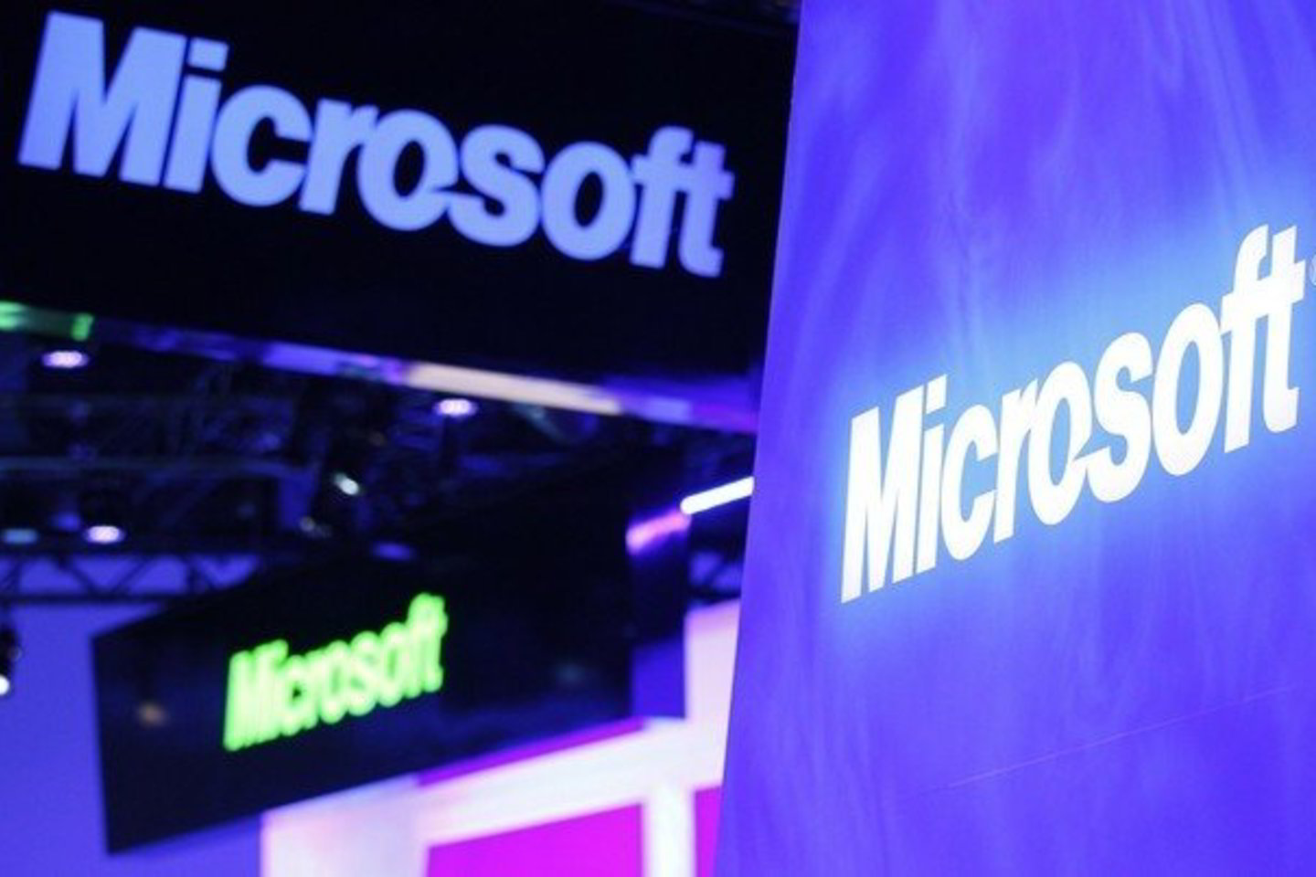 „Microsoft“ nusprendė už 1,2 mlrd. dolerių įsigyti socialinį tinklą „Yammer“.