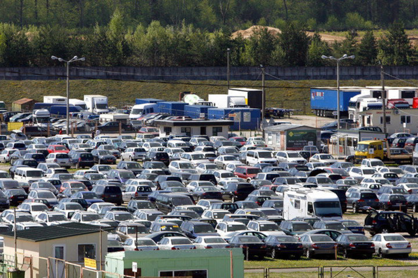 Tik kas penktas automobilio pardavėjas pirkėjui atskleidžia visą tiesą apie parduodamą transporto priemonę.