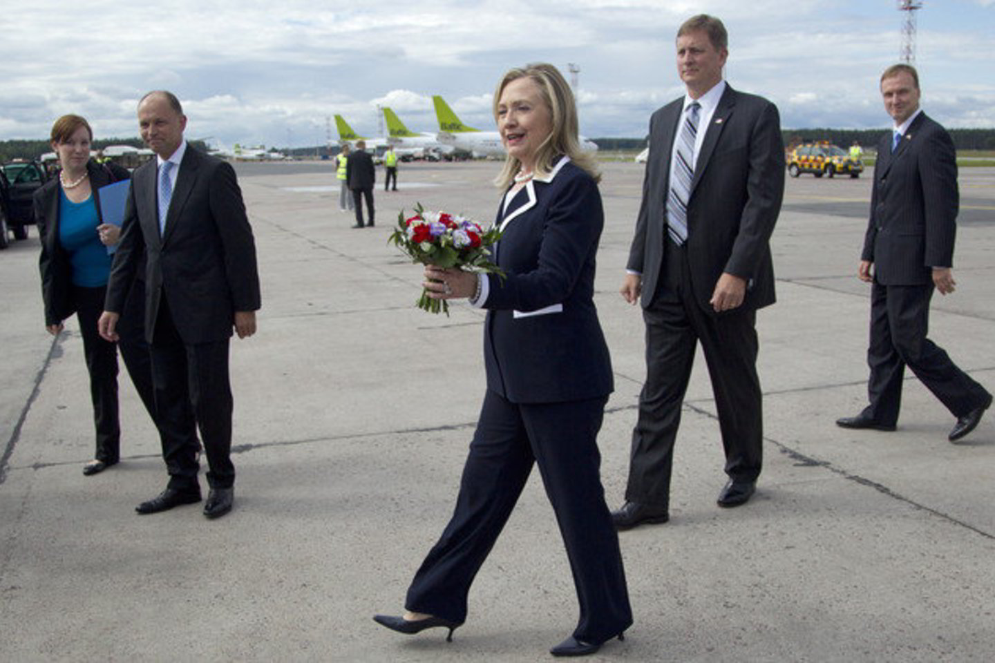 H. Clinton atvyko į Rygą.