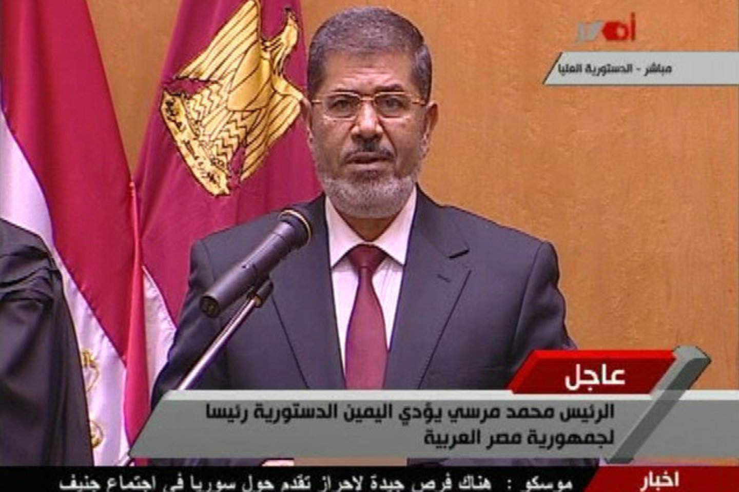 Muhammedas Mursi šeštadienį prisaikdintas Kaire.