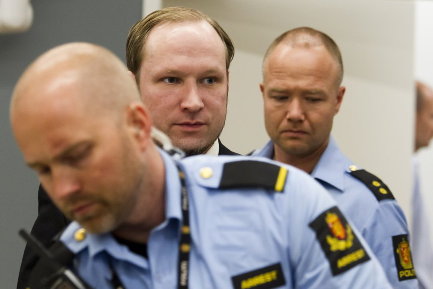 Dar nenurimus aistroms po A. B. Breiviko teismo proceso, Norvegijoje vėl pakvipo terorizmu.