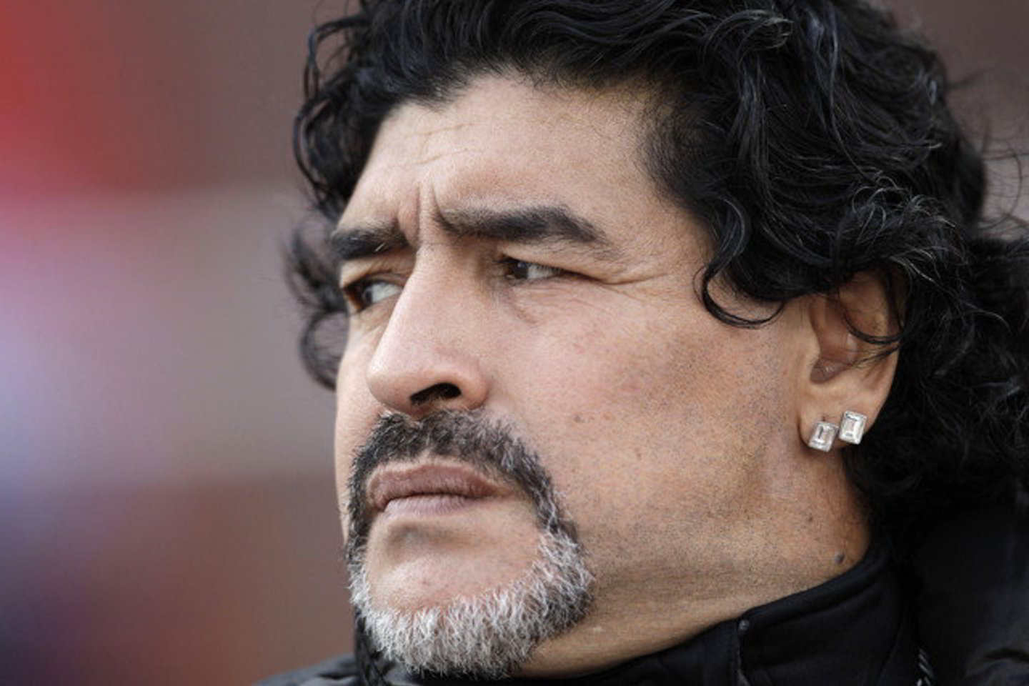 Diego Maradona mano, kad Ispanijos rinktinės pasirodymas šių metų Europos čempionate yra tvirtas pareiškimas, kad tai yra geriausia futbolo komanda per visą istoriją.<br>AP