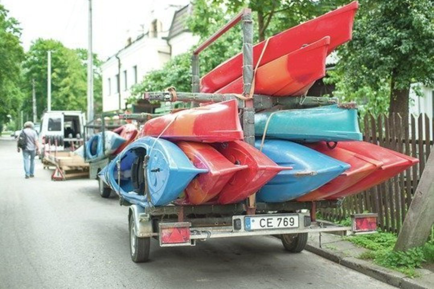Plaukiojant Vilnios upe apie 2 tūkstančius litų kainuojanti valtis gali būti naudojama vos vieną sezoną.