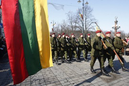 Kol rusų smogikai lietuviams patrauklesni už Vakarų kaubojus, grėsmė laisvei išliks