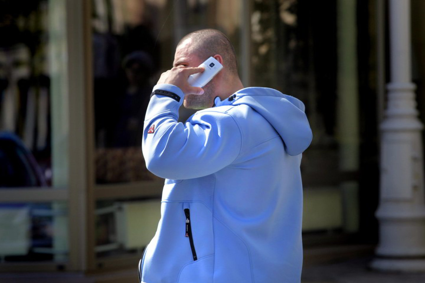 Telefoniniai sukčiai, kurie, anot vokiečių pareigūnų, greičiausiai veikia iš Lietuvos, apgaudinėja daugiausiai vyresnio amžiaus žmones.