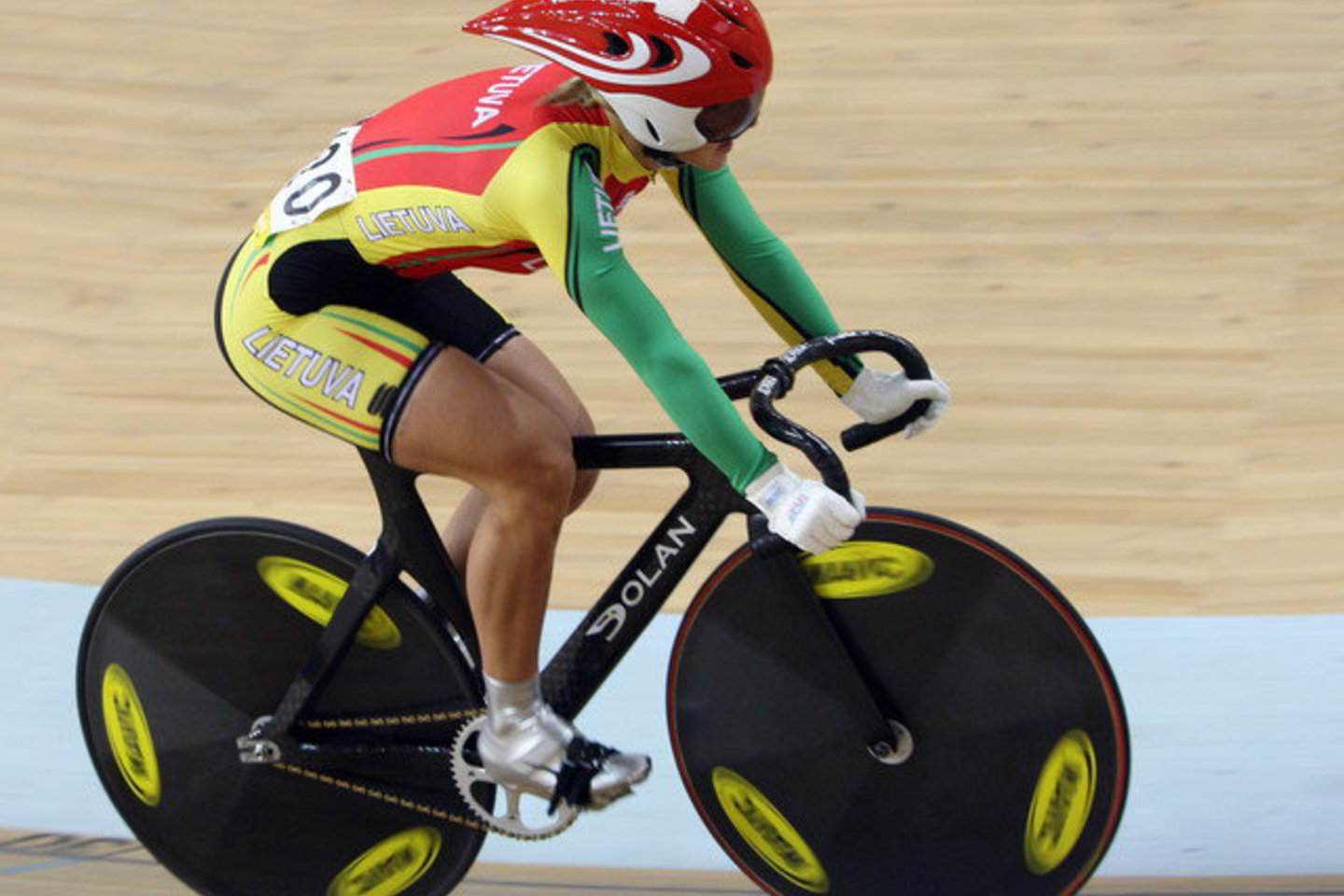 Panevėžyje vyksiančio Europos dviračių treko čempionato „Eurotrack 2012“ parėmė „EVP International“.