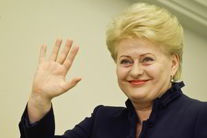 D. Grybauskaitė neatskleidžia, kaip siūlytų žmonėms balsuoti referendume dėl atominės elektrinės