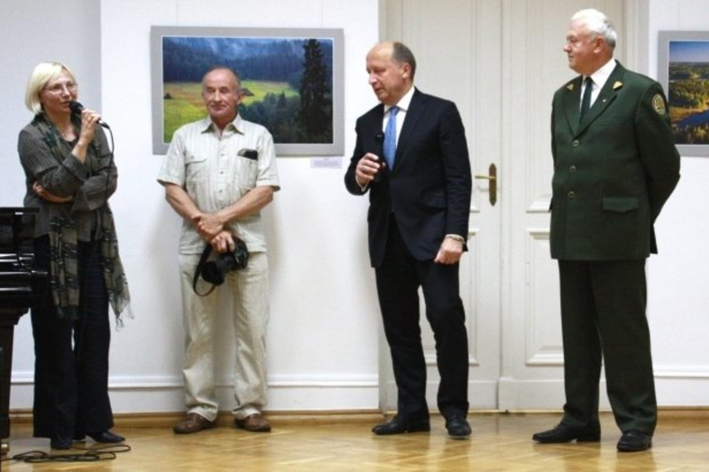 J. Danauskas yra surengęs daugiau kaip dešimt asmeninių parodų Lietuvoje ir užsienyje.