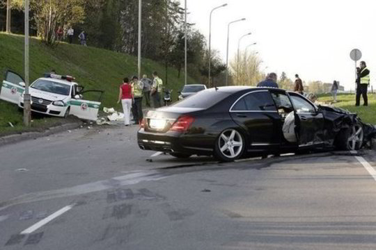 Advokatės S. Proninos žento sukeltos avarijos aukos dar negali grįžti į normalų gyvenimą